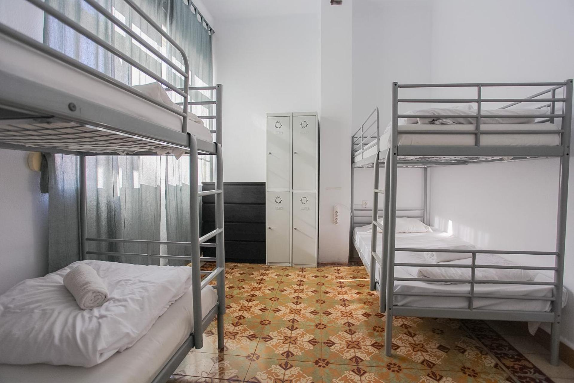 Barbatuke Conde Hostel Malaga Exterior photo